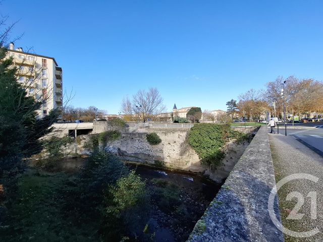 Appartement Studio à louer - 1 pièce - 24.0 m2 - CASTRES - 81 - MIDI-PYRENEES - Century 21 C.G.I.