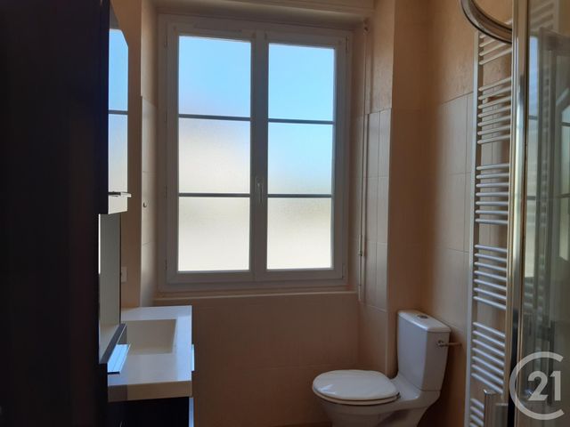 Appartement F3 à louer - 3 pièces - 70.0 m2 - CASTRES - 81 - MIDI-PYRENEES - Century 21 C.G.I.