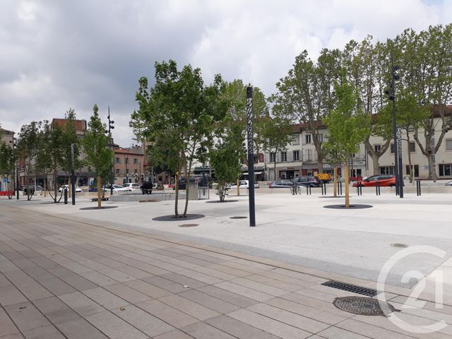 Appartement F2 à louer - 2 pièces - 40.0 m2 - CASTRES - 81 - MIDI-PYRENEES - Century 21 C.G.I.