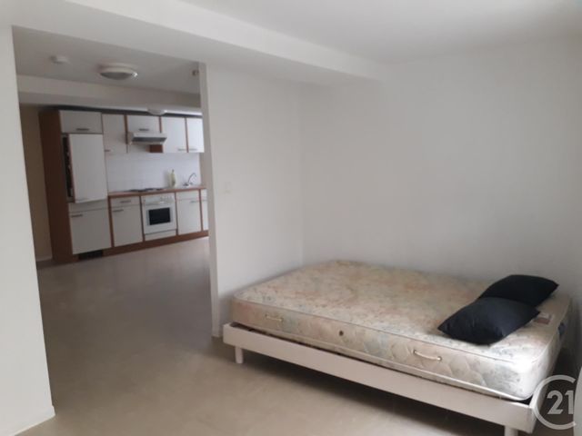 Appartement F2 à louer - 2 pièces - 40.0 m2 - CASTRES - 81 - MIDI-PYRENEES - Century 21 C.G.I.