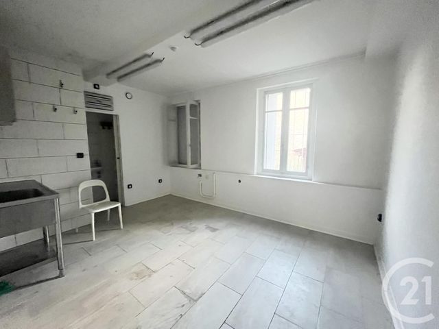 commerce à louer - 38.3 m2 - CASTRES - 81 - MIDI-PYRENEES - Century 21 C.G.I.