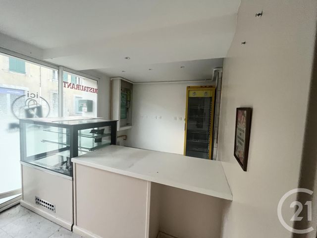 commerce à louer - 38.3 m2 - CASTRES - 81 - MIDI-PYRENEES - Century 21 C.G.I.