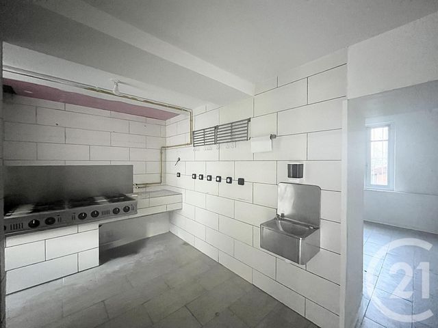 commerce à louer - 38.3 m2 - CASTRES - 81 - MIDI-PYRENEES - Century 21 C.G.I.