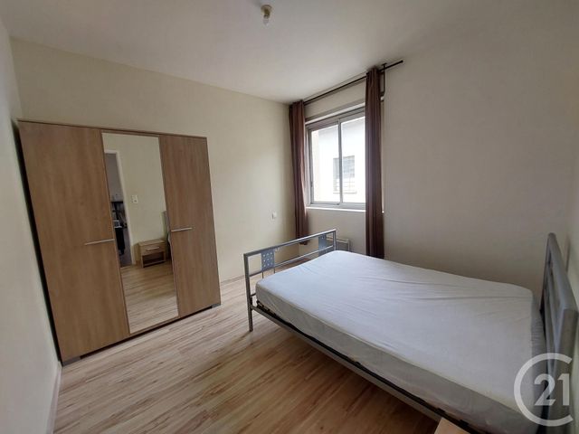 Appartement F2 à louer - 2 pièces - 40.0 m2 - MAZAMET - 81 - MIDI-PYRENEES - Century 21 C.G.I.