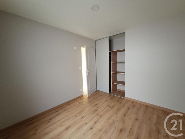 maison à louer - 4 pièces - 122.0 m2 - SAIX - 81 - MIDI-PYRENEES - Century 21 C.G.I.