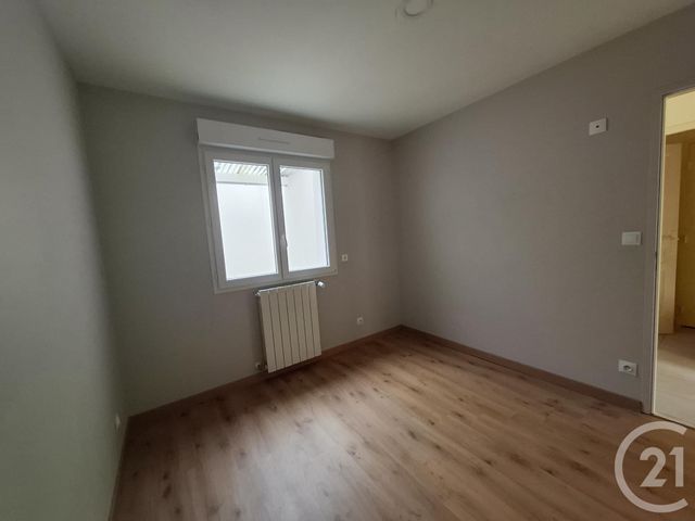 maison à louer - 4 pièces - 122.0 m2 - SAIX - 81 - MIDI-PYRENEES - Century 21 C.G.I.