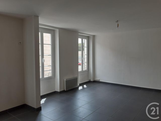 Appartement F4 à louer - 4 pièces - 90.92 m2 - CASTRES - 81 - MIDI-PYRENEES - Century 21 C.G.I.