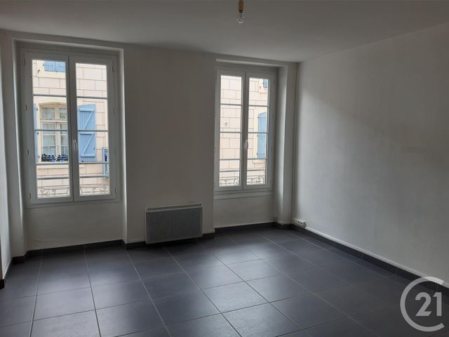 Appartement F4 à louer - 4 pièces - 90.92 m2 - CASTRES - 81 - MIDI-PYRENEES - Century 21 C.G.I.
