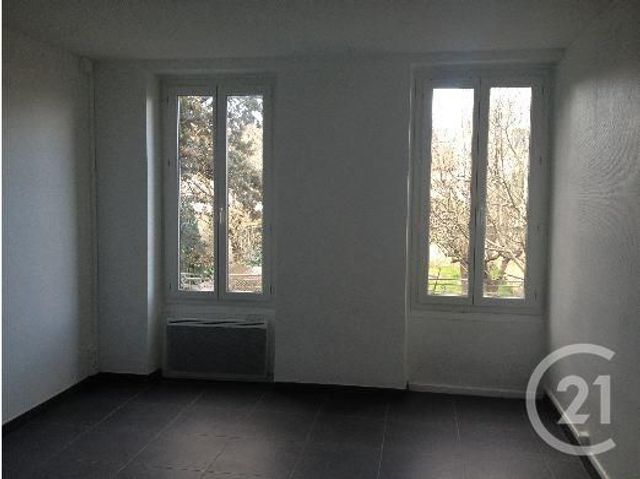 Appartement F4 à louer - 4 pièces - 90.92 m2 - CASTRES - 81 - MIDI-PYRENEES - Century 21 C.G.I.