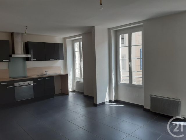Appartement F4 à louer - 4 pièces - 90.92 m2 - CASTRES - 81 - MIDI-PYRENEES - Century 21 C.G.I.
