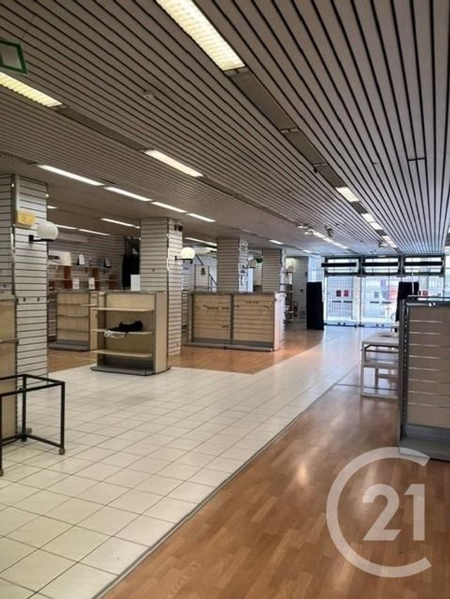 immeuble à vendre - 2300.0 m2 - CASTRES - 81 - MIDI-PYRENEES - Century 21 C.G.I.
