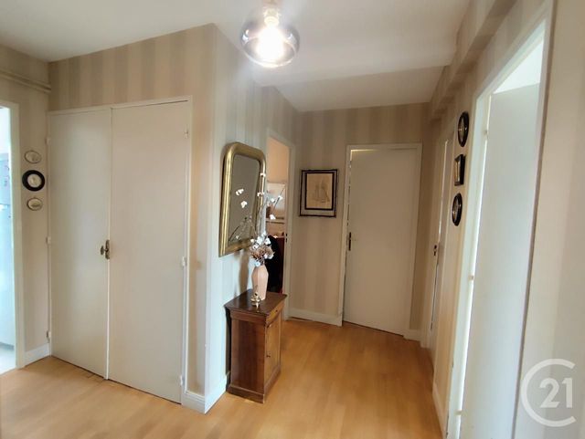 Appartement F5 à vendre - 5 pièces - 90.0 m2 - CASTRES - 81 - MIDI-PYRENEES - Century 21 C.G.I.