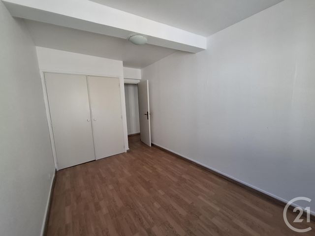 Appartement F4 à louer - 4 pièces - 150.51 m2 - CASTRES - 81 - MIDI-PYRENEES - Century 21 C.G.I.