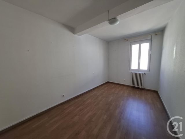 Appartement F4 à louer - 4 pièces - 150.51 m2 - CASTRES - 81 - MIDI-PYRENEES - Century 21 C.G.I.