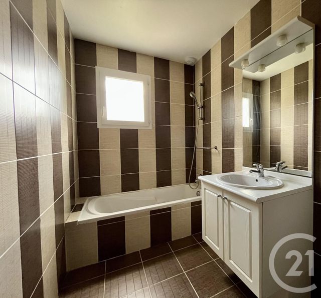maison à louer - 4 pièces - 93.0 m2 - CASTRES - 81 - MIDI-PYRENEES - Century 21 C.G.I.