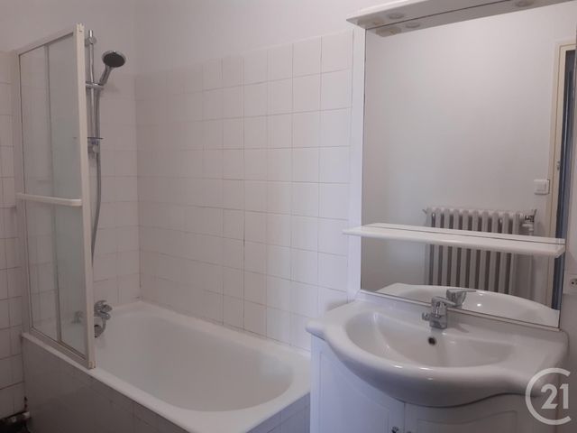 Appartement F3 à louer - 3 pièces - 55.0 m2 - CASTRES - 81 - MIDI-PYRENEES - Century 21 C.G.I.