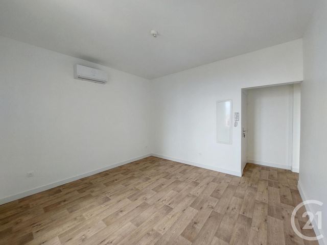 Appartement F2 à louer - 2 pièces - 40.0 m2 - CASTRES - 81 - MIDI-PYRENEES - Century 21 C.G.I.