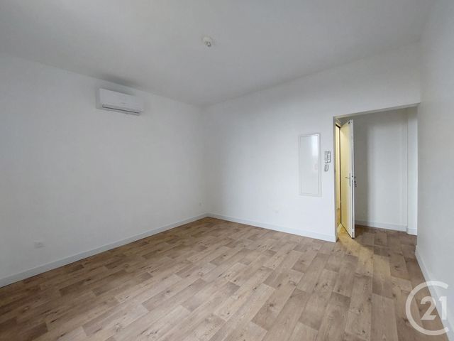 Appartement F2 à louer - 2 pièces - 40.0 m2 - CASTRES - 81 - MIDI-PYRENEES - Century 21 C.G.I.