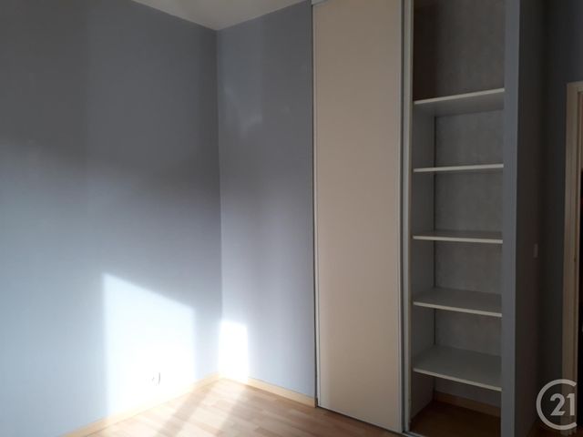 Appartement F3 à louer - 3 pièces - 76.0 m2 - CASTRES - 81 - MIDI-PYRENEES - Century 21 C.G.I.