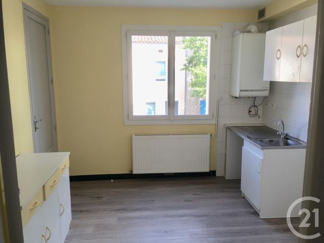 Appartement F4 à louer - 4 pièces - 89.28 m2 - CASTRES - 81 - MIDI-PYRENEES - Century 21 C.G.I.