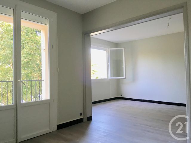 Appartement F4 à louer - 4 pièces - 89.28 m2 - CASTRES - 81 - MIDI-PYRENEES - Century 21 C.G.I.