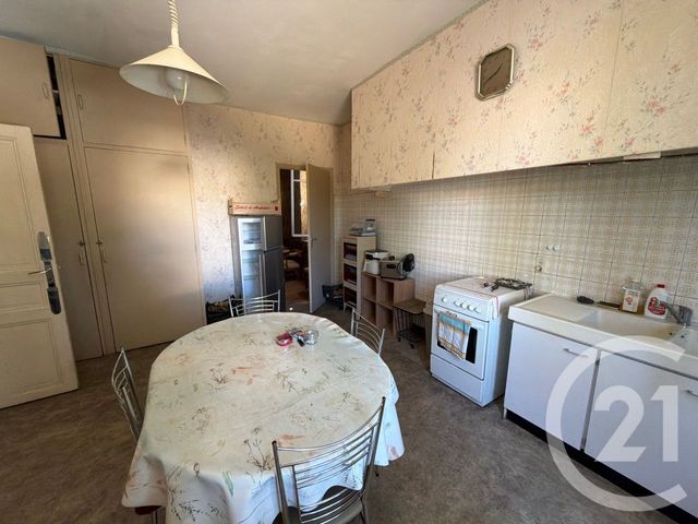 Appartement F3 à vendre - 5 pièces - 113.69 m2 - CASTRES - 81 - MIDI-PYRENEES - Century 21 C.G.I.