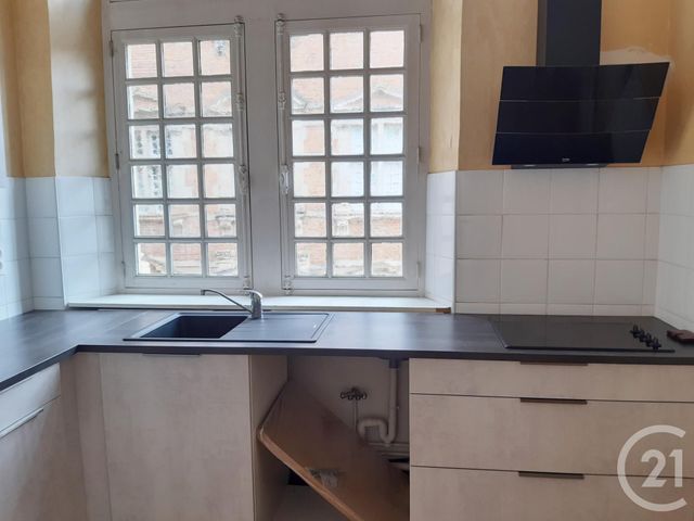 Appartement F3 à louer - 3 pièces - 81.0 m2 - CASTRES - 81 - MIDI-PYRENEES - Century 21 C.G.I.
