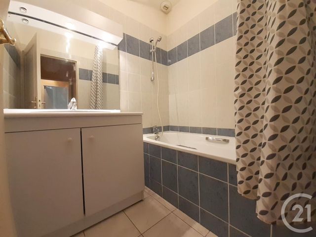 Appartement F3 à louer - 3 pièces - 81.0 m2 - CASTRES - 81 - MIDI-PYRENEES - Century 21 C.G.I.