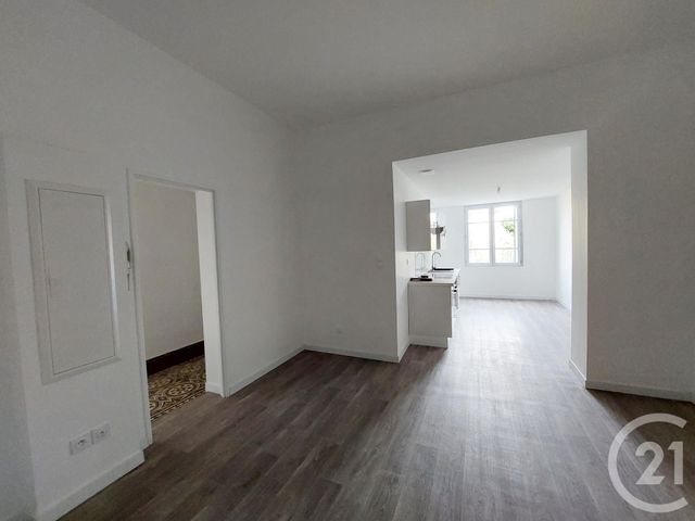 Appartement F2 à louer - 2 pièces - 54.79 m2 - CASTRES - 81 - MIDI-PYRENEES - Century 21 C.G.I.