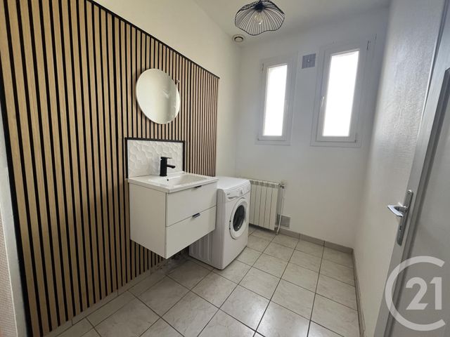 Appartement F2 à louer - 2 pièces - 85.86 m2 - CASTRES - 81 - MIDI-PYRENEES - Century 21 C.G.I.