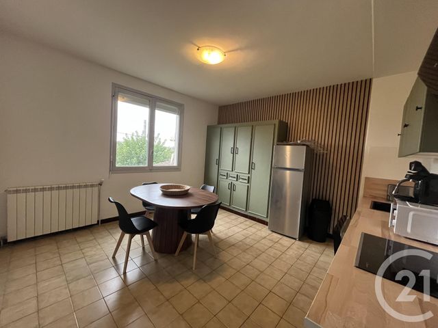Appartement F2 à louer - 2 pièces - 85.86 m2 - CASTRES - 81 - MIDI-PYRENEES - Century 21 C.G.I.
