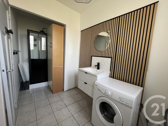 Appartement F2 à louer - 2 pièces - 85.86 m2 - CASTRES - 81 - MIDI-PYRENEES - Century 21 C.G.I.