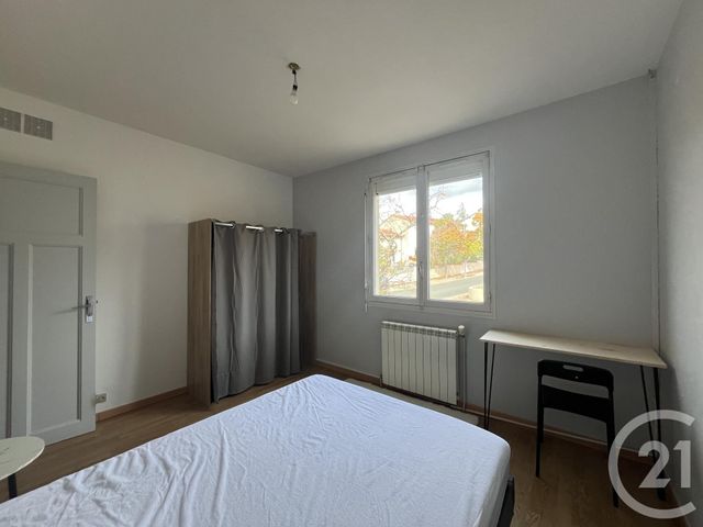 Appartement F2 à louer - 2 pièces - 85.86 m2 - CASTRES - 81 - MIDI-PYRENEES - Century 21 C.G.I.