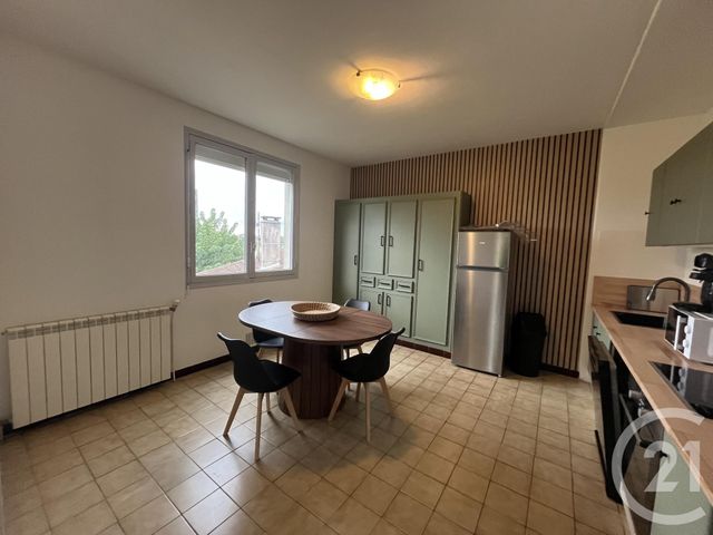 Appartement F2 à louer - 2 pièces - 91.82 m2 - CASTRES - 81 - MIDI-PYRENEES - Century 21 C.G.I.